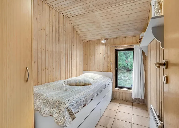 Three-bedroom In Nyaraló *